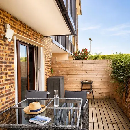 Apartment B, 2 Adultes Et 1 Enfant Terrasse Et *